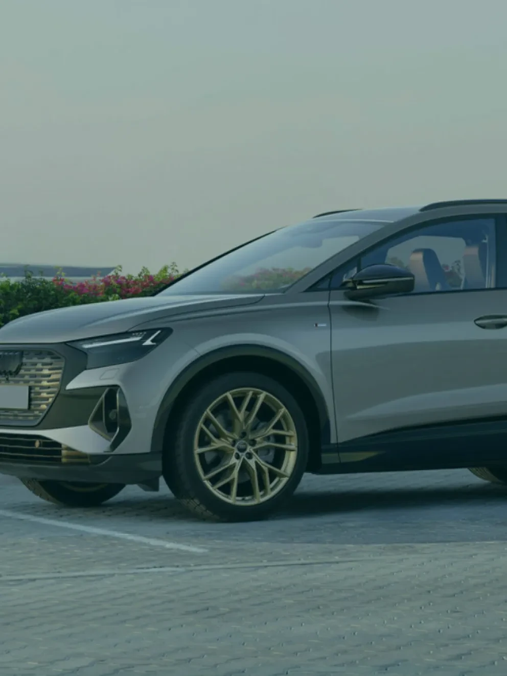 Superlease Audi Q4 lease hero