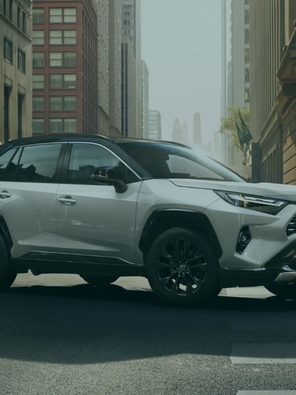 Superlease Toyota RAV4 hero